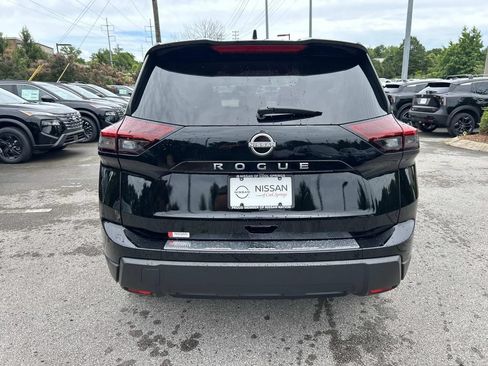 New 2026 Nissan Rogue SV FWD image 6