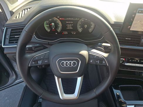 Used 2023 Audi Q5 e Premium Plus w/ Premium Plus Package image 20
