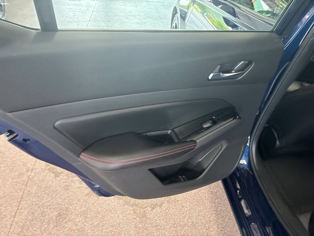 Used 2023 Nissan Altima 2.5 SR AWD/4WD image 16