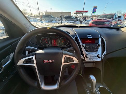 Used 2011 GMC Terrain SLE image 17
