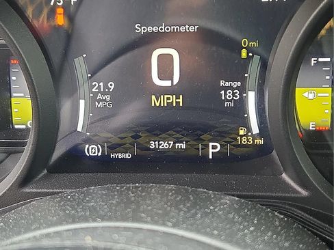 Used 2024 Jeep Wrangler Unlimited w/ Convenience Group AWD/4WD image 17
