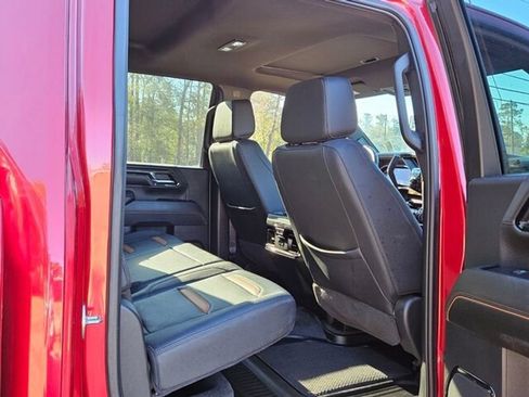 Used 2024 GMC Sierra 2500 AT4 w/ AT4 Premium Plus Package image 13