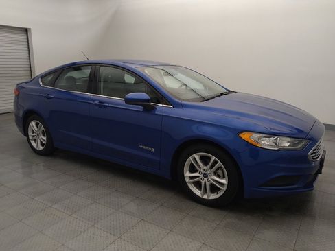 Used 2018 Ford Fusion S image 11