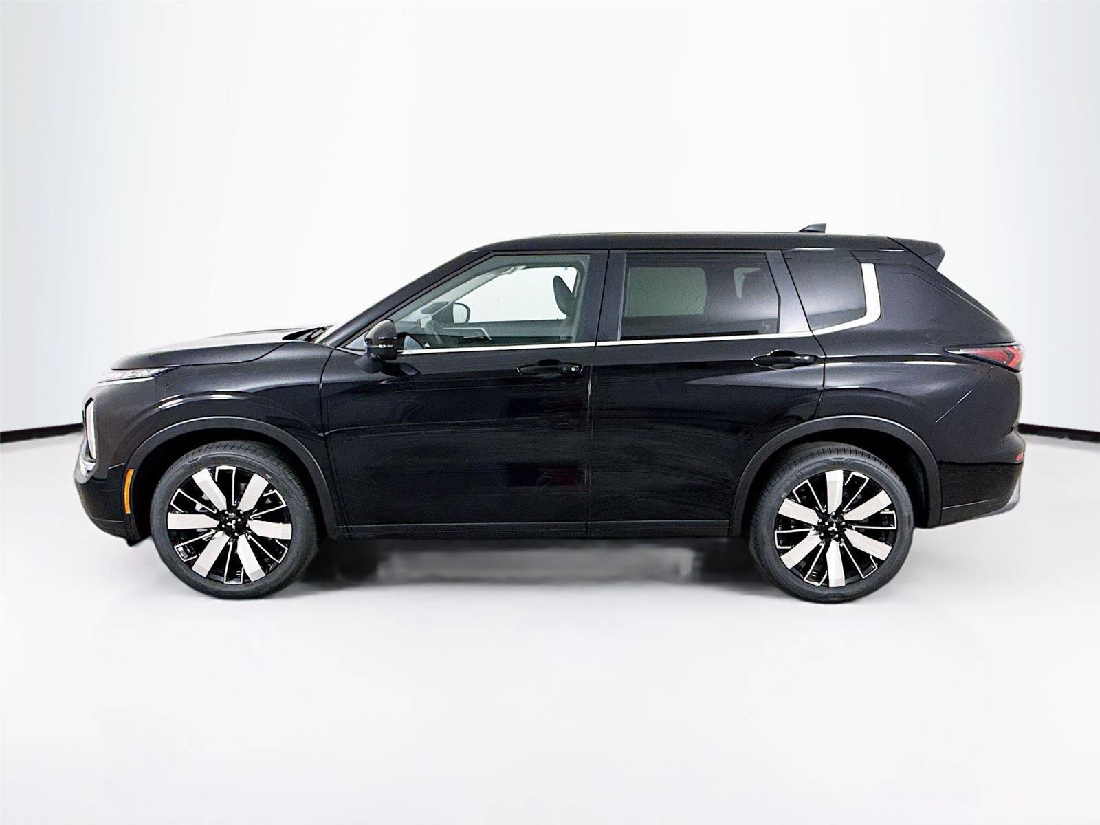 New 2026 Mitsubishi Outlander SE AWD/4WD image 28