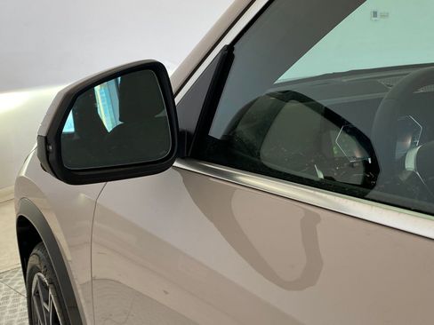 New 2026 BMW X1 xDrive28i w/ Technology Package image 23