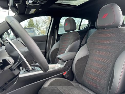 New 2024 Dodge Hornet R/T Plus image 13