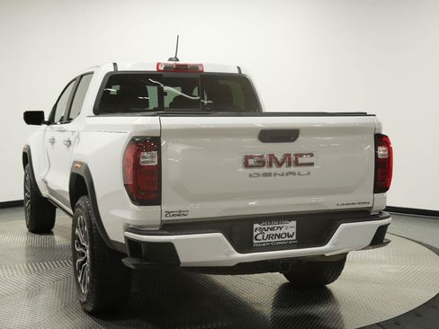 Used 2024 GMC Canyon Denali AWD/4WD image 11