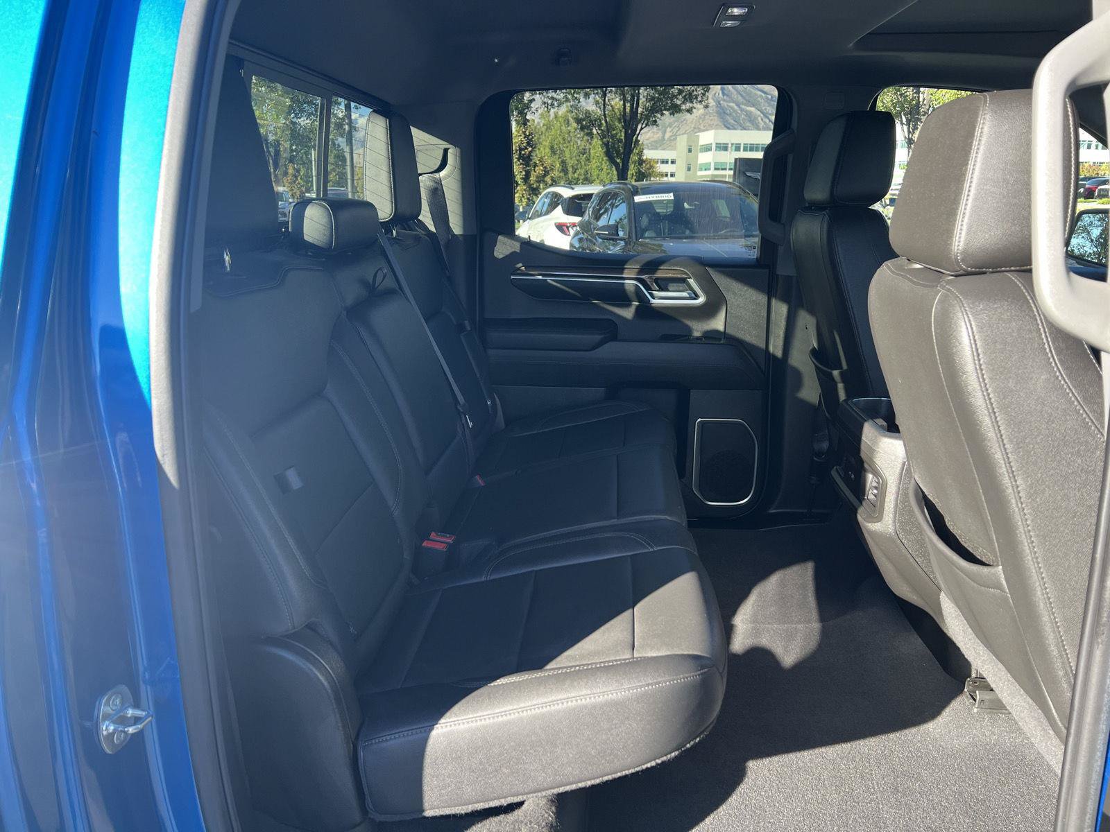 Used 2022 Chevrolet Silverado 1500 RST AWD/4WD image 5