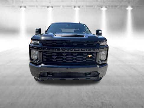 Used 2023 Chevrolet Silverado 2500 Custom w/ Custom Value Package AWD/4WD image 10