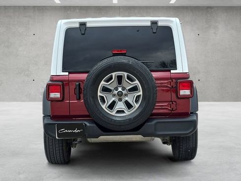 Used 2021 Jeep Wrangler Unlimited Islander image 15