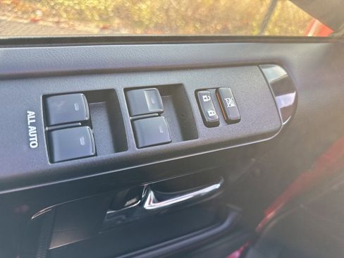 Certified 2024 Toyota 4Runner TRD Off-Road image 6