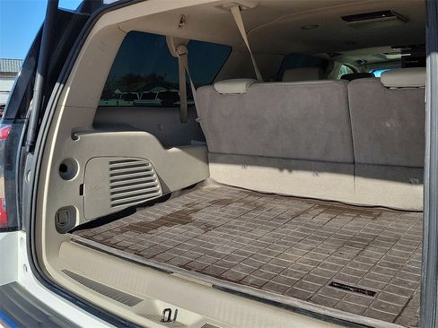 Used 2017 GMC Yukon XL Denali w/ Open Road Package image 15