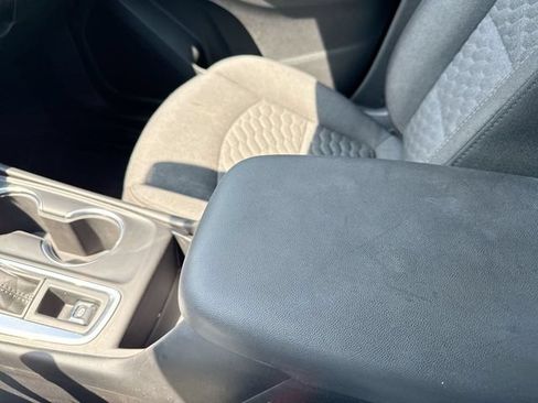 Used 2019 Chevrolet Equinox LT AWD/4WD image 21