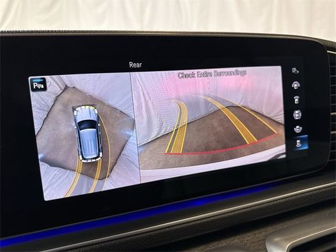 Used 2022 Mercedes-Benz GLE 350 4MATIC w/ AMG Line Exterior image 20