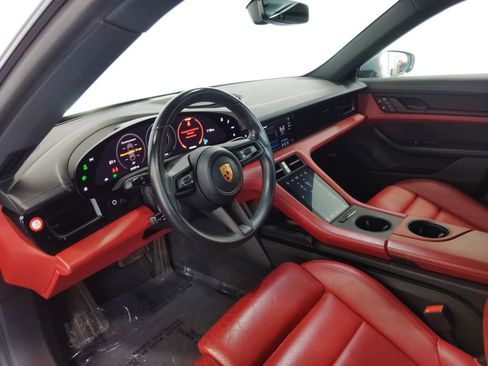 Used 2022 Porsche Taycan 4 Cross Turismo image 34