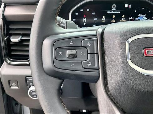 Used 2023 GMC Sierra 1500 AT4 w/ Technology Package image 12