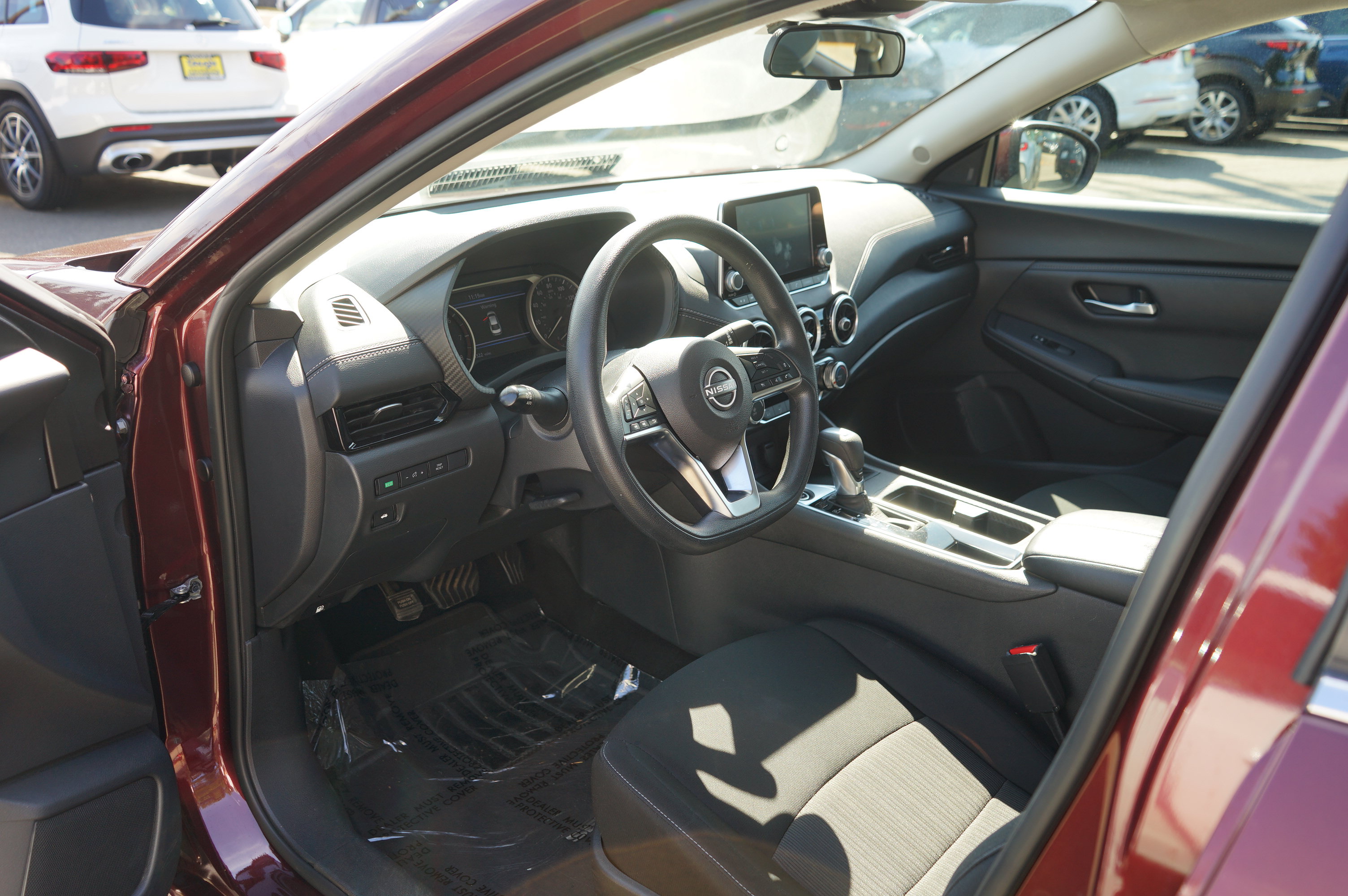 Used 2024 Nissan Sentra SV FWD image 27