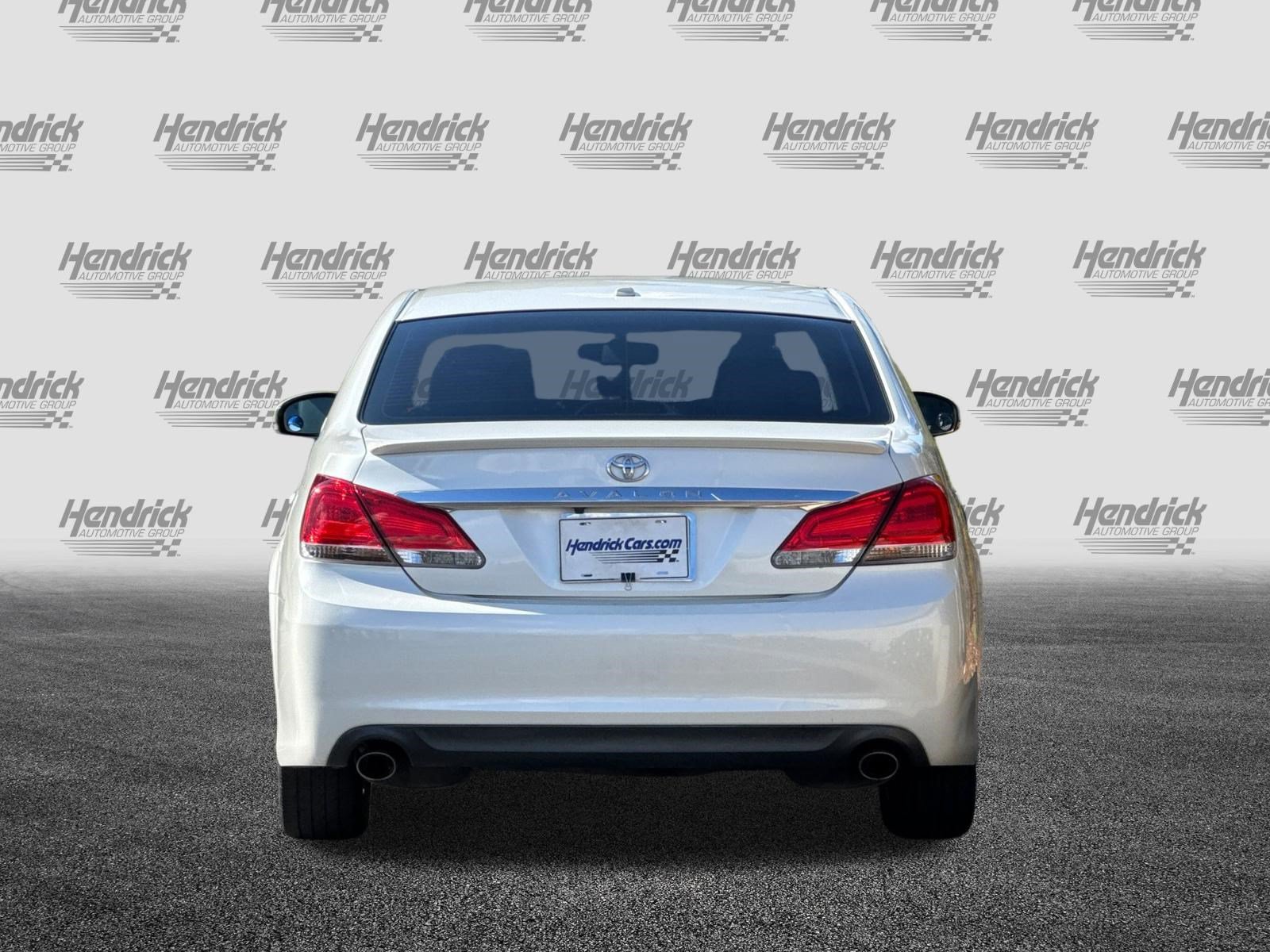 Used 2012 Toyota Avalon FWD image 6