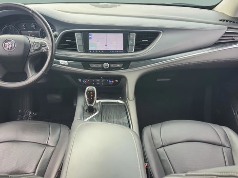 Used 2020 Buick Enclave Essence w/ Sound and Sites Package image 14