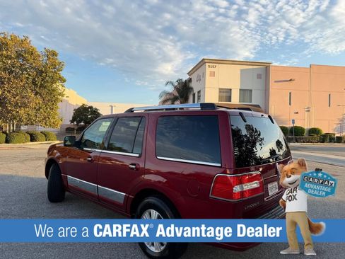Used 2014 Lincoln Navigator 4WD image 8