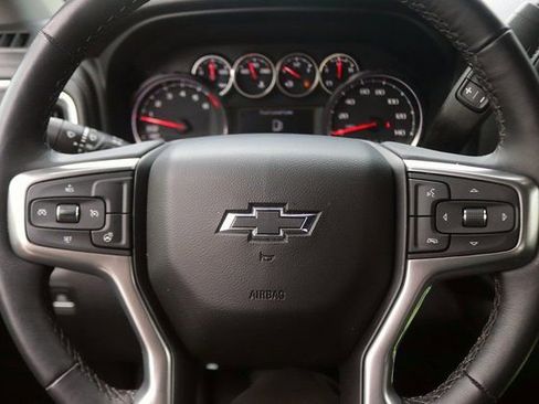 Used 2022 Chevrolet Silverado 1500 RST image 18