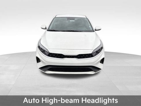 Used 2024 Kia Forte LX image 9