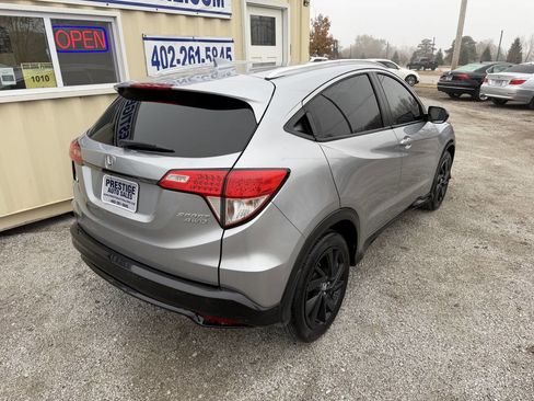 Used 2022 Honda HR-V Sport image 8