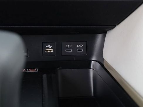 Used 2026 Toyota Camry LE w/ Convenience Package FWD image 12