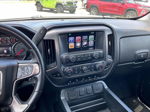 Used 2017 GMC Sierra 1500 SLT w/ All Terrain X Package AWD/4WD image 9