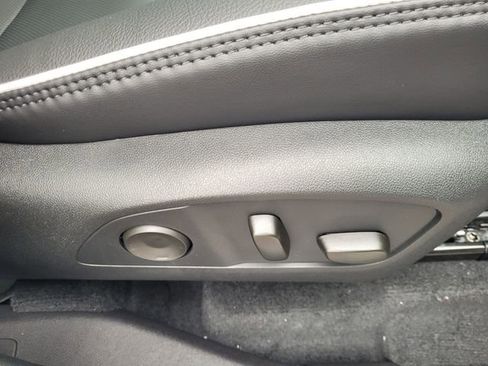 New 2026 GMC Acadia Denali w/ Super Cruise Package image 17