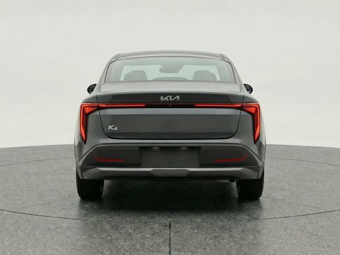 Used 2025 Kia K4 LXS image 7