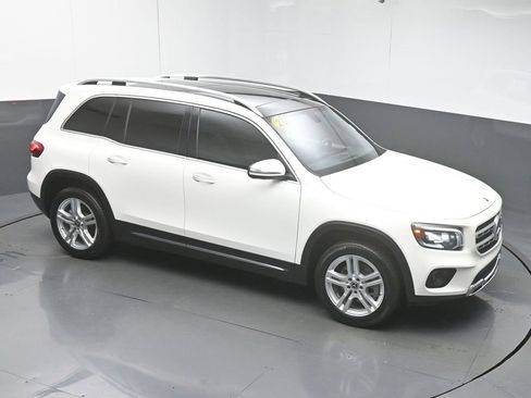 Used 2020 Mercedes-Benz GLB 250 GLB 250 w/ Premium Package image 42