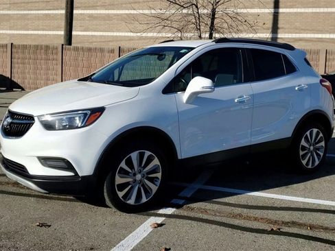 Used 2019 Buick Encore Preferred w/ Safety Package image 4