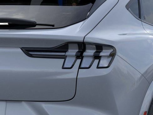 New 2025 Ford Mustang Mach-E Premium AWD/4WD image 21
