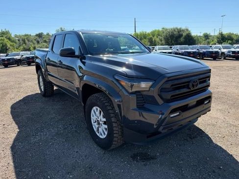 Used 2024 Toyota Tacoma SR5 AWD/4WD image 7