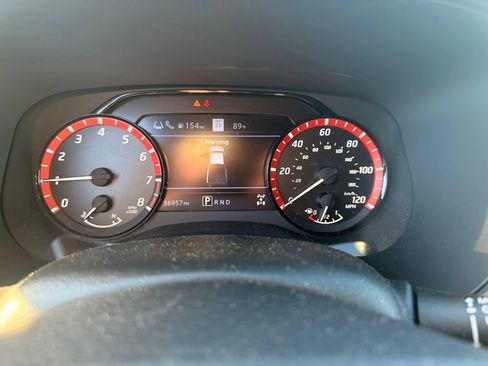 Used 2023 Nissan Frontier PRO-4X w/ Pro-4X Premium Package AWD/4WD image 15