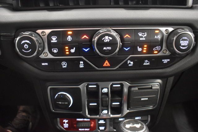 Used 2024 Jeep Wrangler Unlimited Rubicon w/ Safety Group AWD/4WD image 26