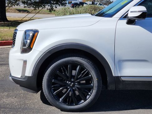 Used 2020 Kia Telluride SX w/ Towing Package image 8