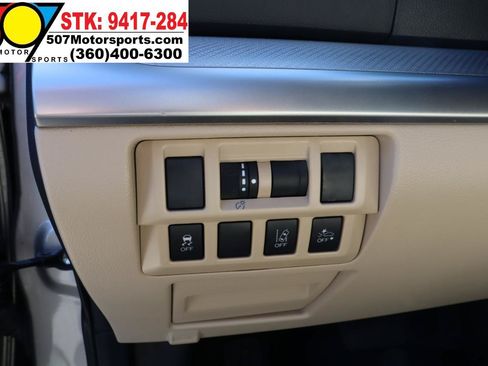 Used 2019 Subaru Outback 2.5i AWD/4WD image 13