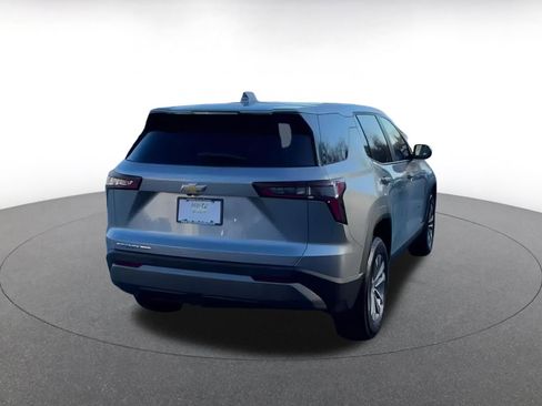 Used 2025 Chevrolet Equinox LT image 12