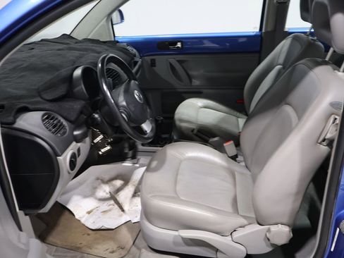 Used 1999 Volkswagen Beetle GLX image 9