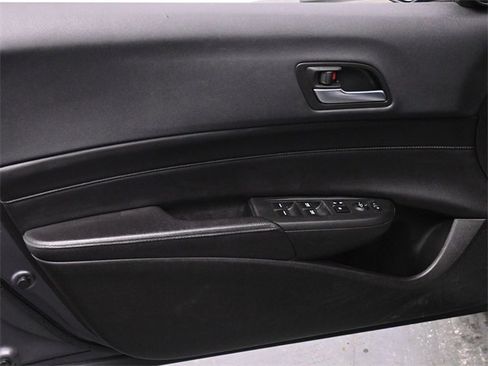 Used 2022 Acura ILX image 9