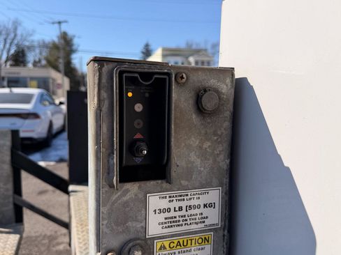 Used 2018 Ford F350 XL w/ Power Equipment Group image 14