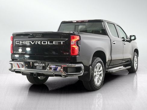 Used 2022 Chevrolet Silverado 1500 LTZ AWD/4WD image 5