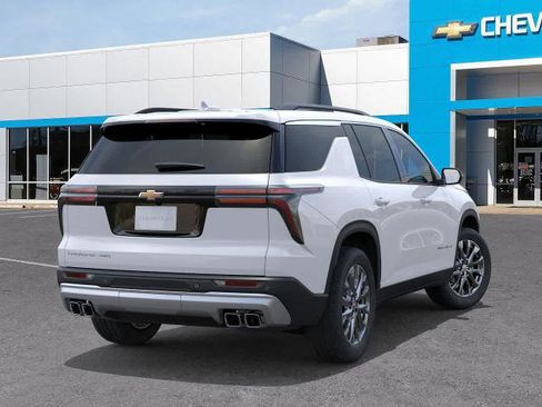 New 2026 Chevrolet Traverse LT w/ Sun and Wheel Package image 4