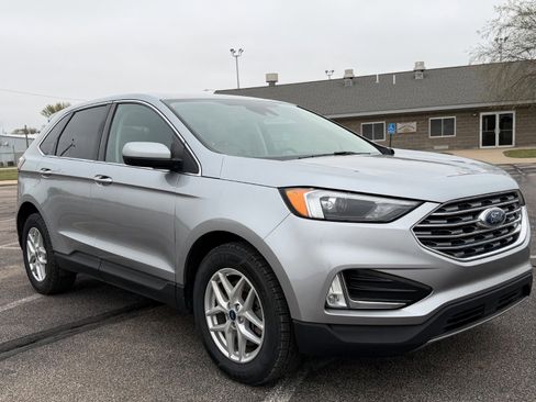 Certified 2022 Ford Edge SEL w/ Convenience Package AWD/4WD image 1