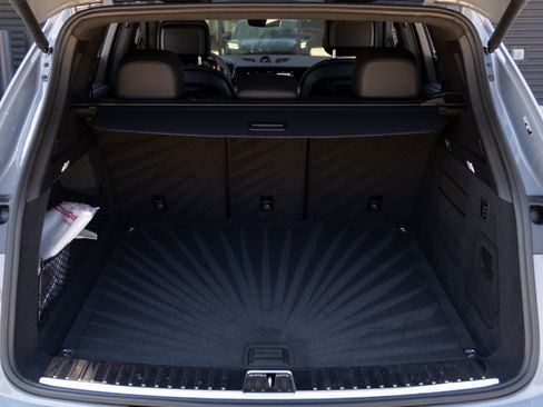 Certified 2026 Porsche Cayenne GTS image 34