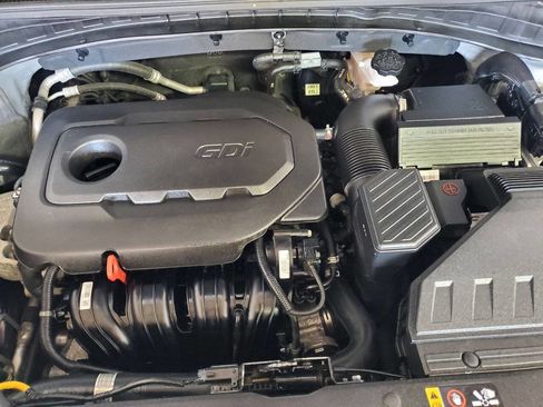 Used 2019 Kia Sportage LX w/ LX Popular Package image 4