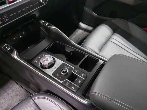 New 2025 Kia Sorento EX image 28