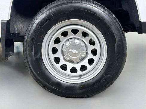 Used 2024 Chevrolet Colorado W/T image 30